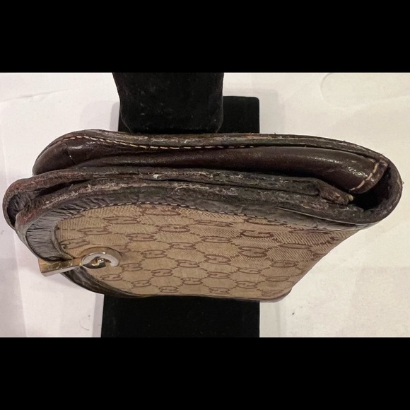 Vintage Gucci Round Edge Canvas Monogram Wallet - Picture 12 of 16